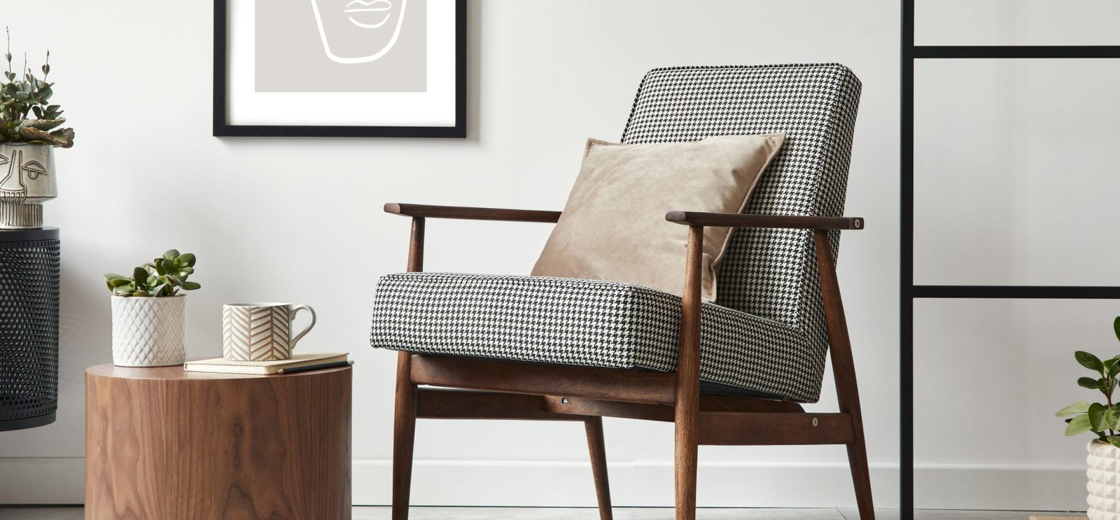 Home 3 Furniture 46 classic_set@2x