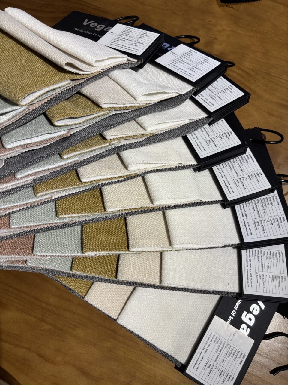How to Choose Upholstery Fabric for Sofas